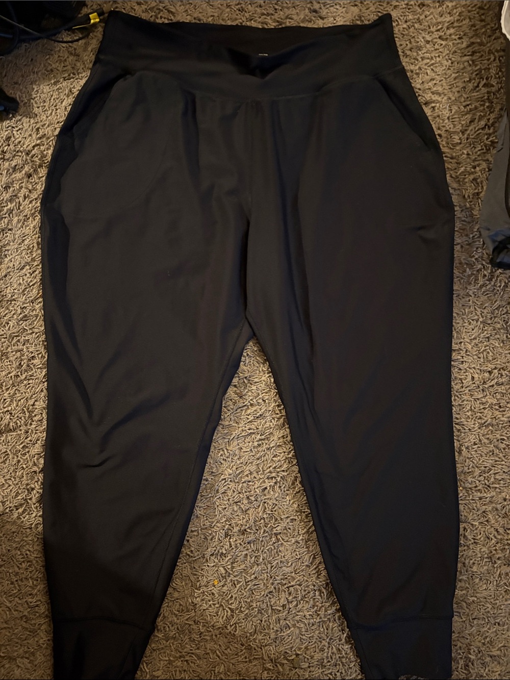 Old Navy Black High-Rise Active Joggers XXL - Picture 3 of 8